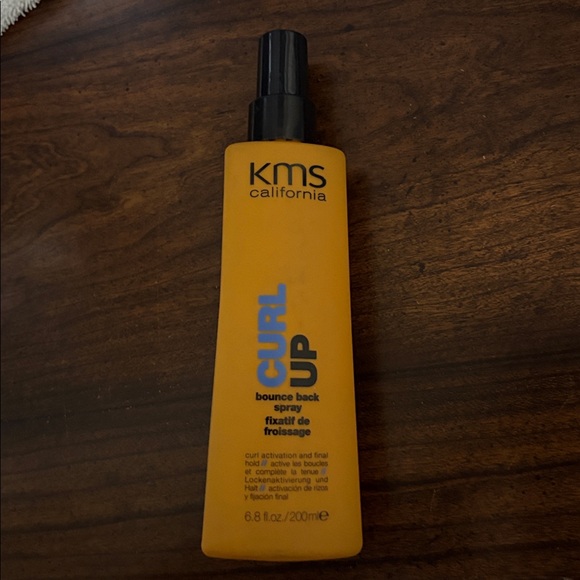 NEW KMS Curl Up Bounce Back Spray Curl Enhancer 6.8oz - Picture 1 of 2